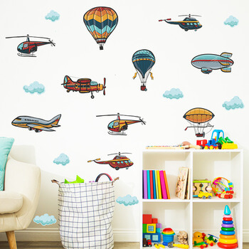 Autocolant pentru camera copilului Colorful airplanes and balloons